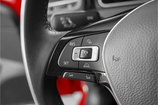 Volkswagen Golf – thumbnail 30