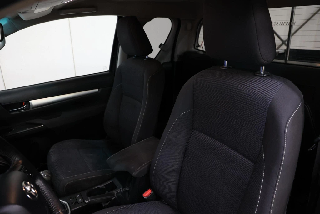 Toyota Hilux – foto 22