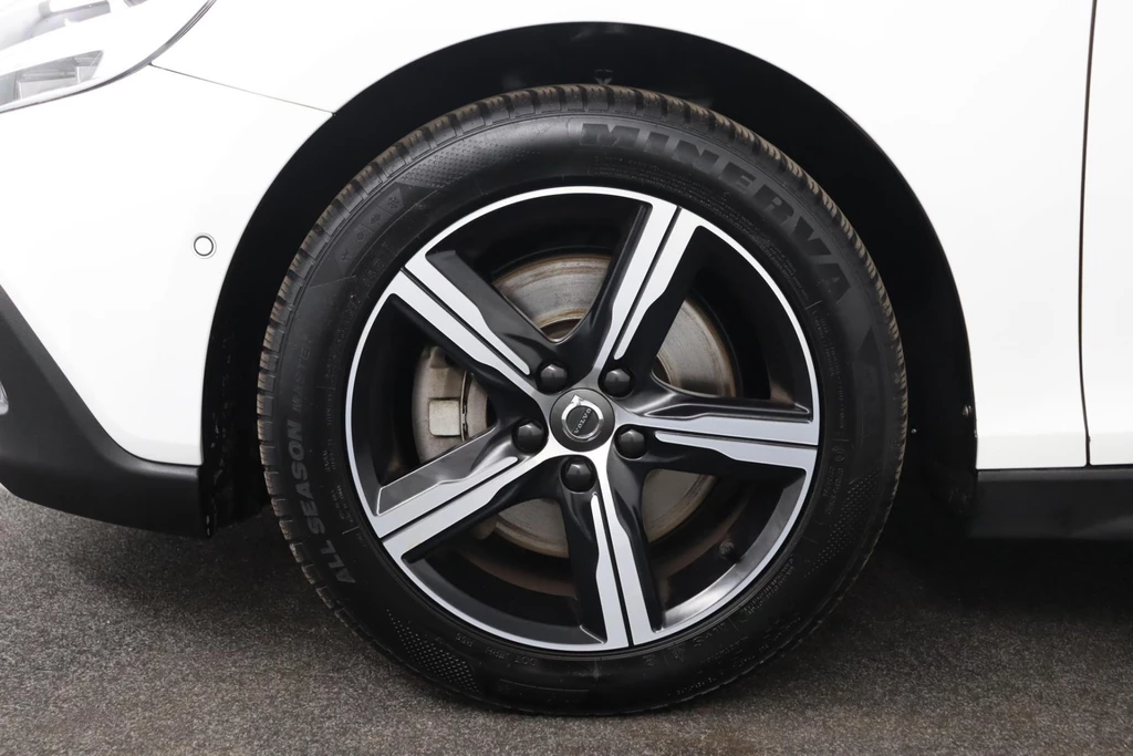 Volvo V40 – foto 12