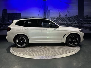 BMW iX3 – thumbnail 13