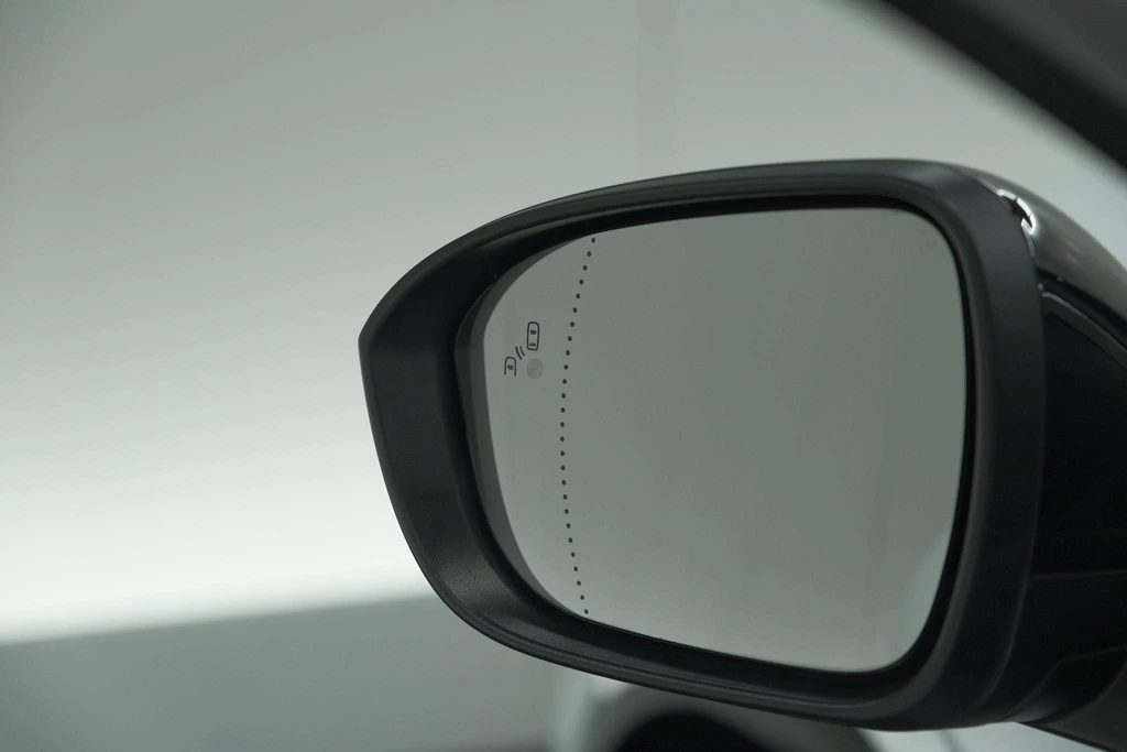 Renault Megane E-Tech – foto 18