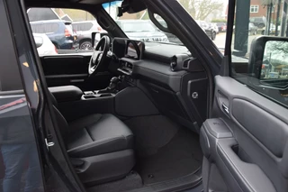 Toyota Land Cruiser – thumbnail 30