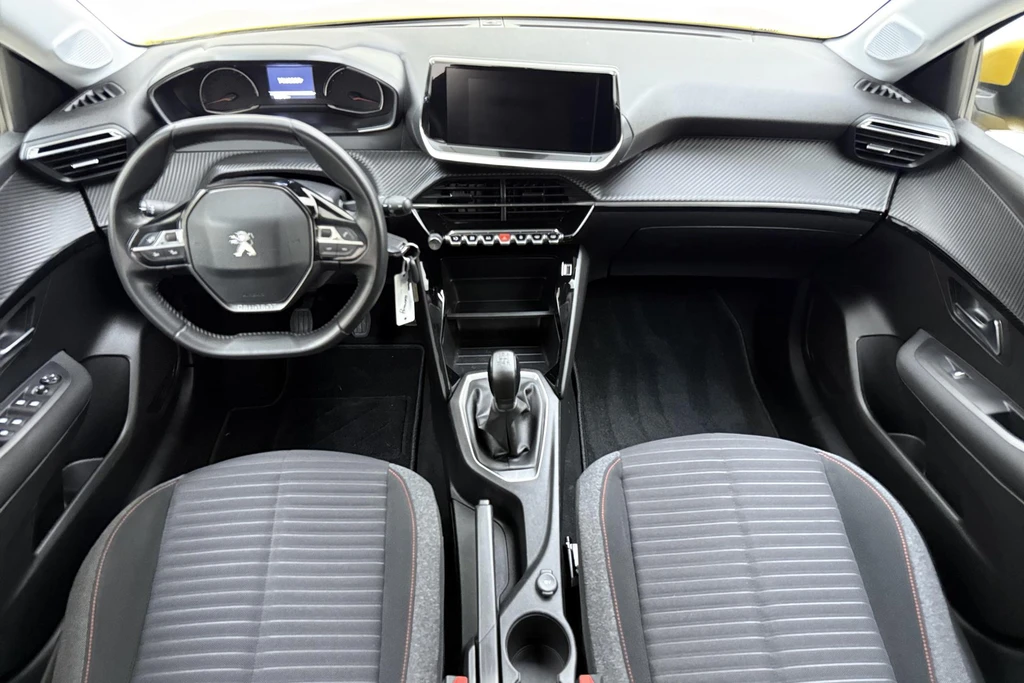 Peugeot 208 – foto 16