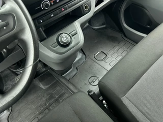 Opel Vivaro – thumbnail 28