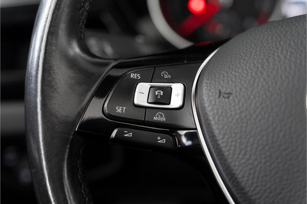 Volkswagen Touran – foto 27