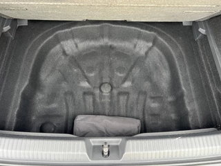 Volkswagen Golf – thumbnail 45