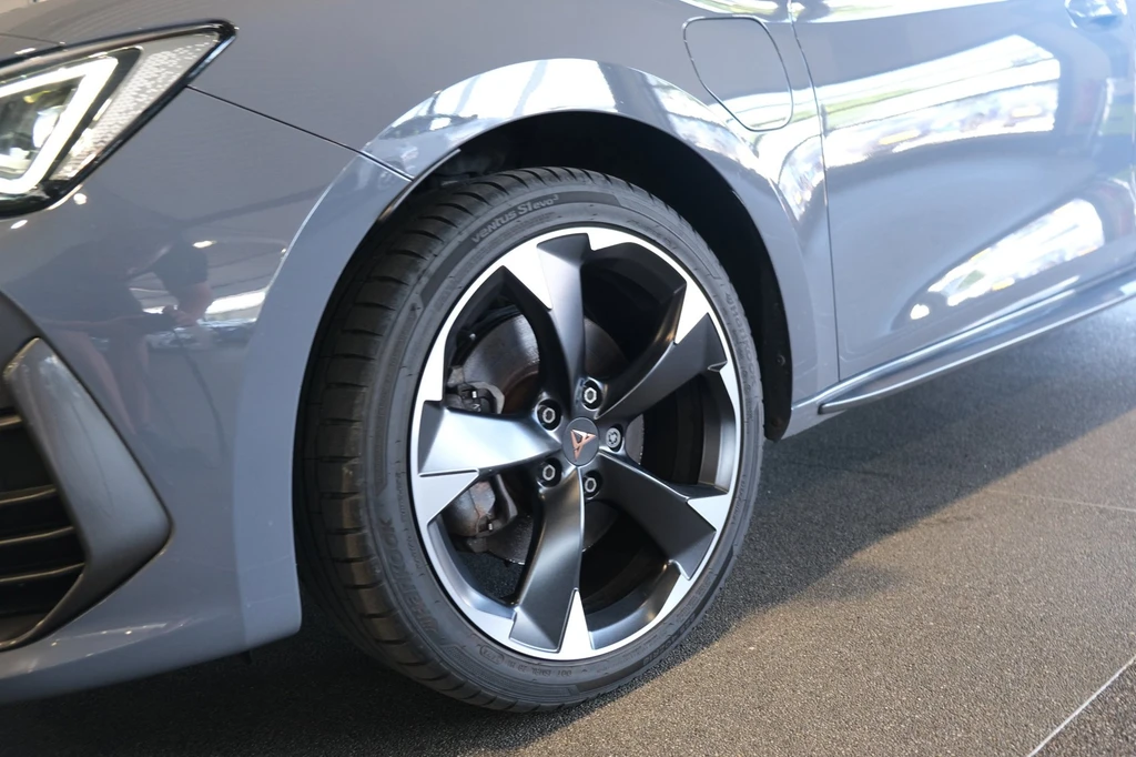 CUPRA Leon – foto 10