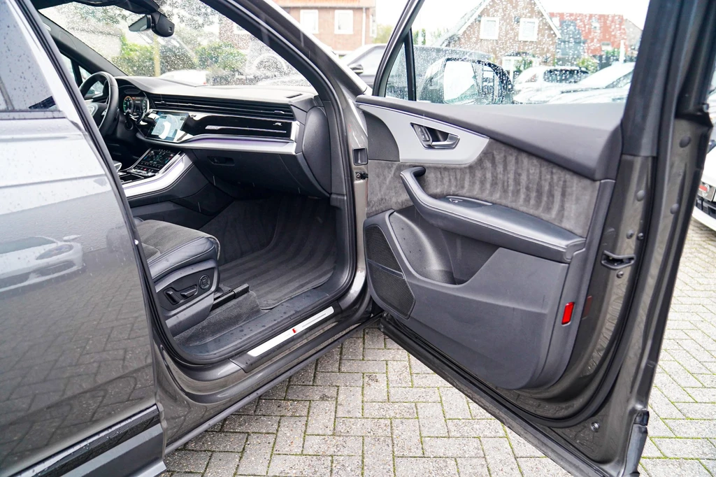 Audi Q7 – foto 25
