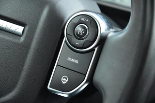 Land Rover Discovery – thumbnail 17