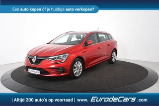 Renault Megane E-Tech – thumbnail 3
