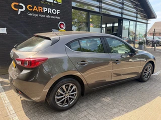 Mazda 3 – thumbnail 7