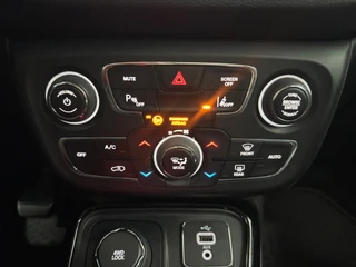 Jeep Compass – thumbnail 15