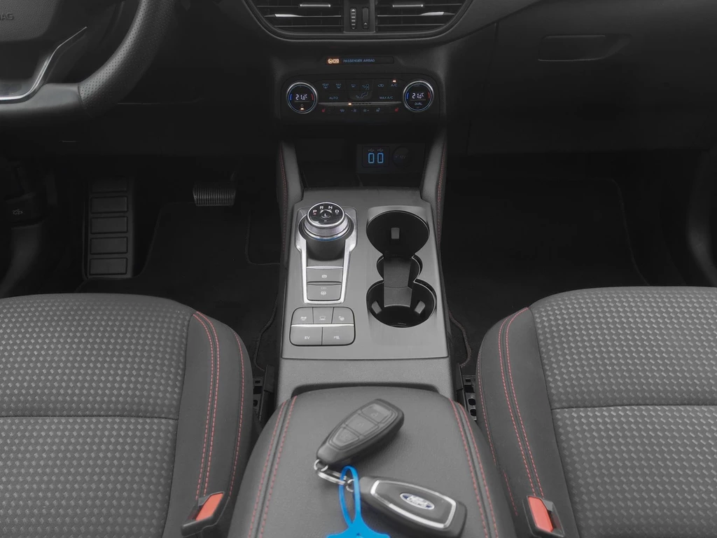 Ford Kuga – foto 28