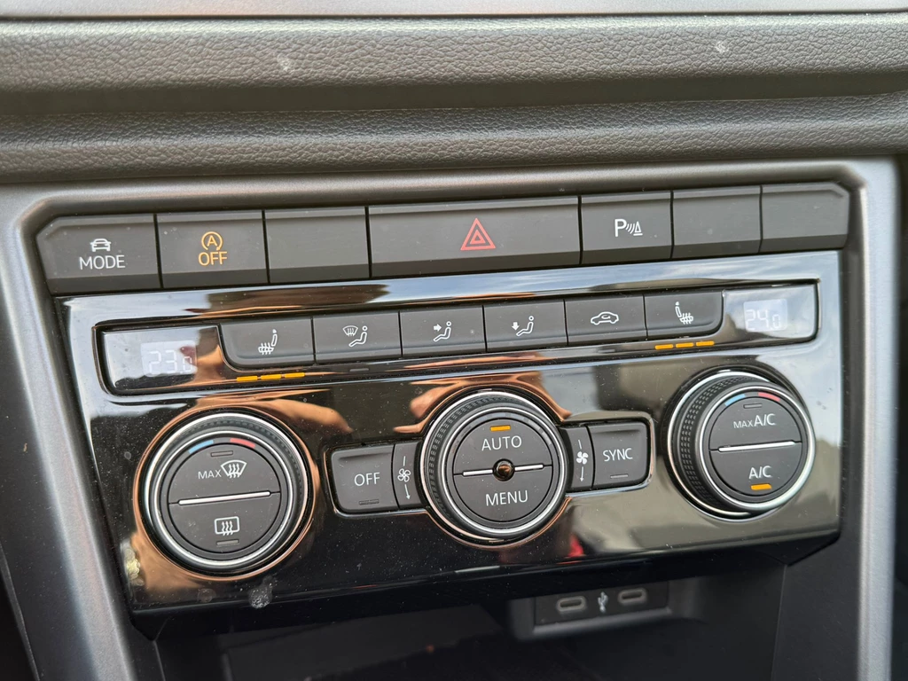 Volkswagen T-Roc – foto 23
