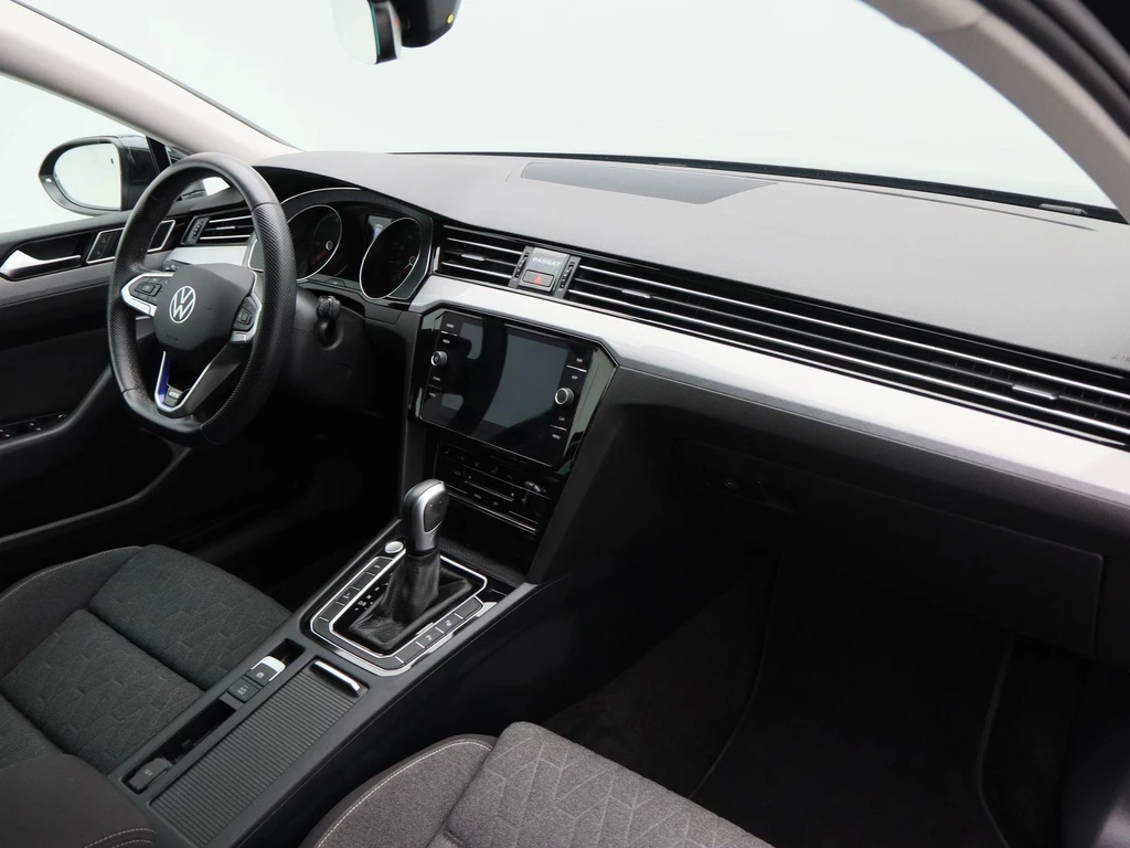 Volkswagen Passat – foto 38