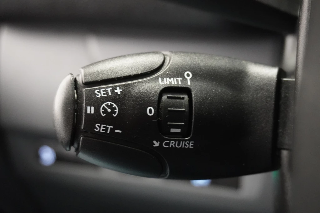 Opel Vivaro – foto 17