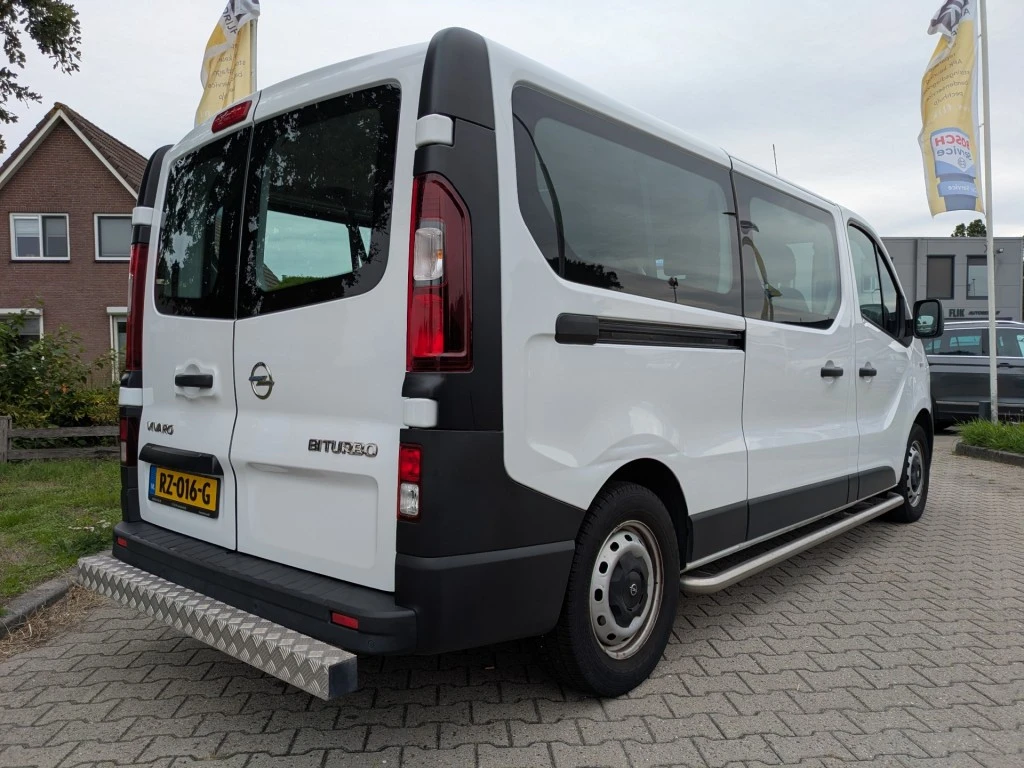 Opel Vivaro – foto 4