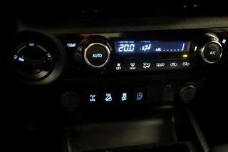 Toyota Hilux – thumbnail 17