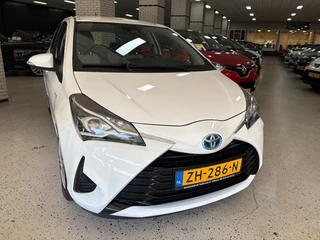 Toyota Yaris – thumbnail 6