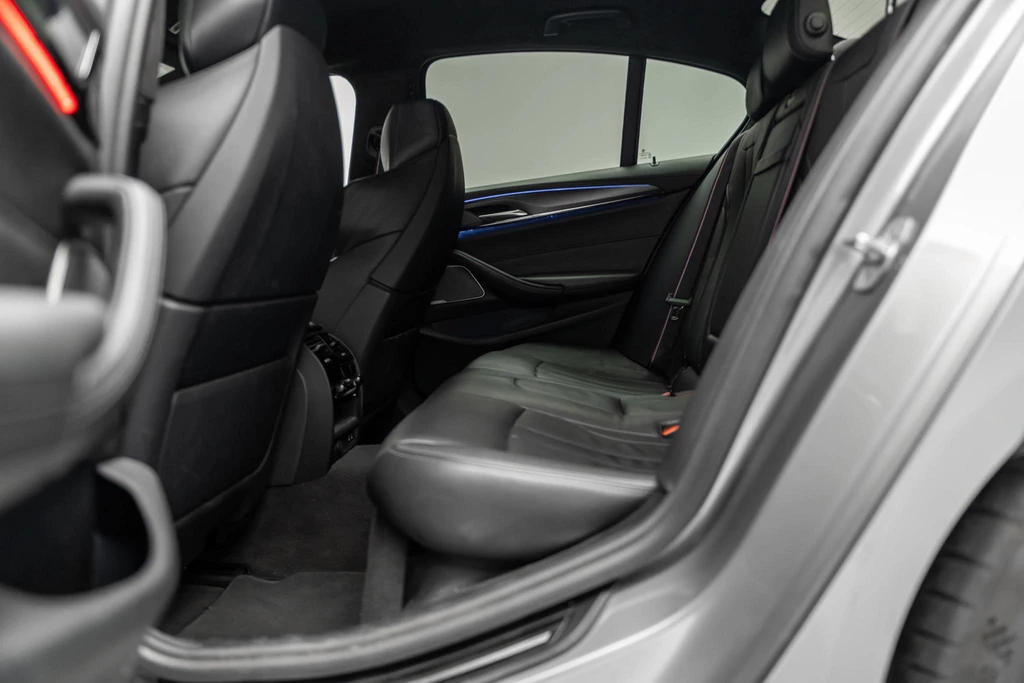 BMW M5 – foto 15