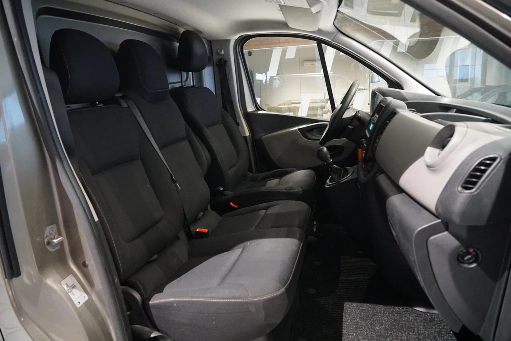 Renault Trafic – foto 9