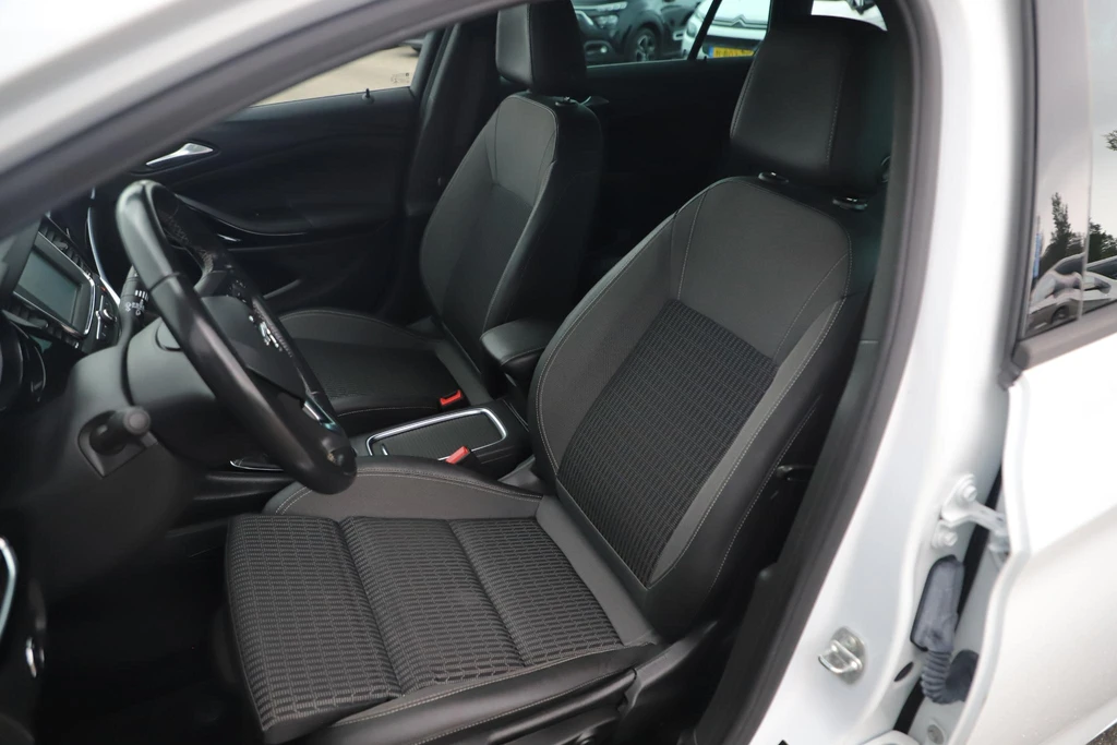 Opel Astra – foto 6