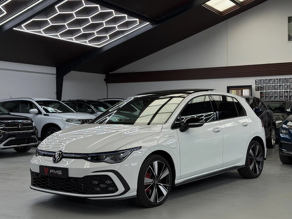 Volkswagen Golf – foto 1