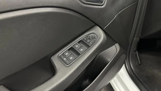 Renault Clio – thumbnail 19