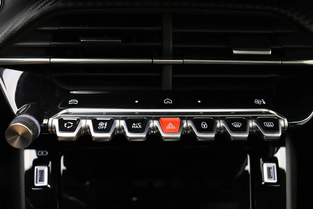 Peugeot e-208 – foto 24