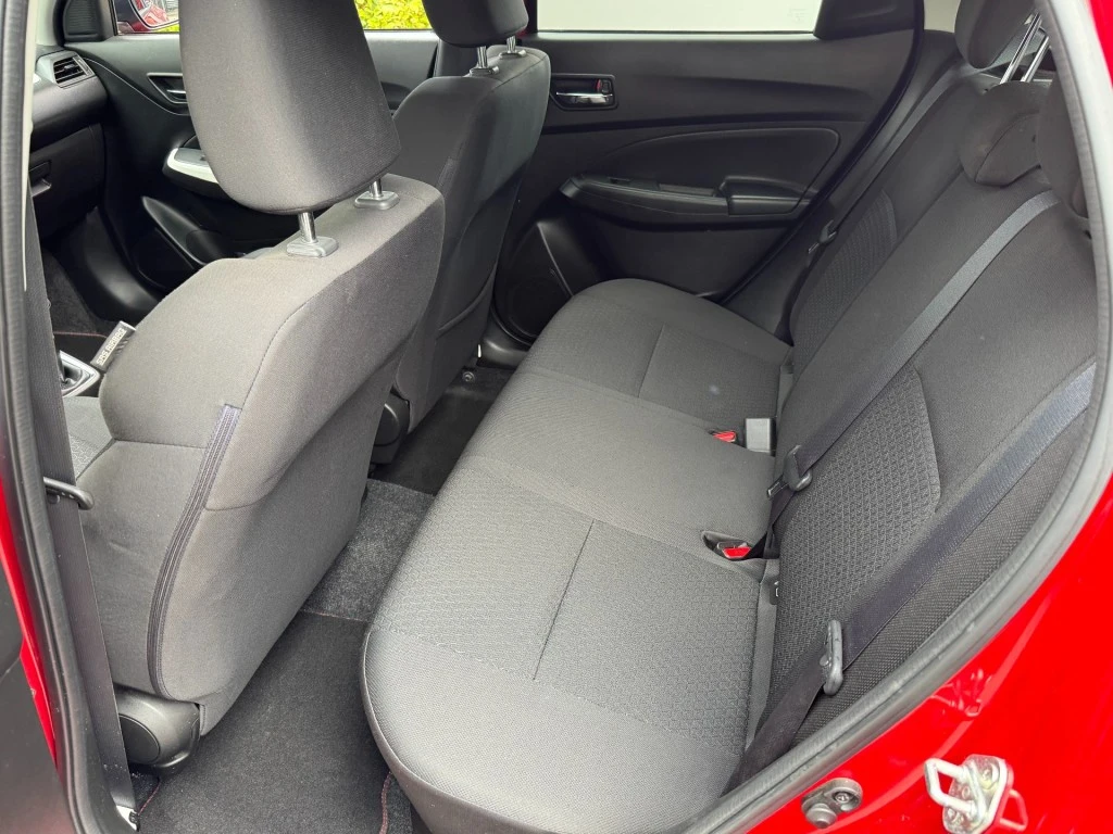 Suzuki Swift – foto 30