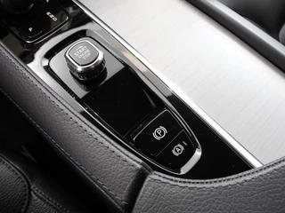 Volvo XC90 – thumbnail 23
