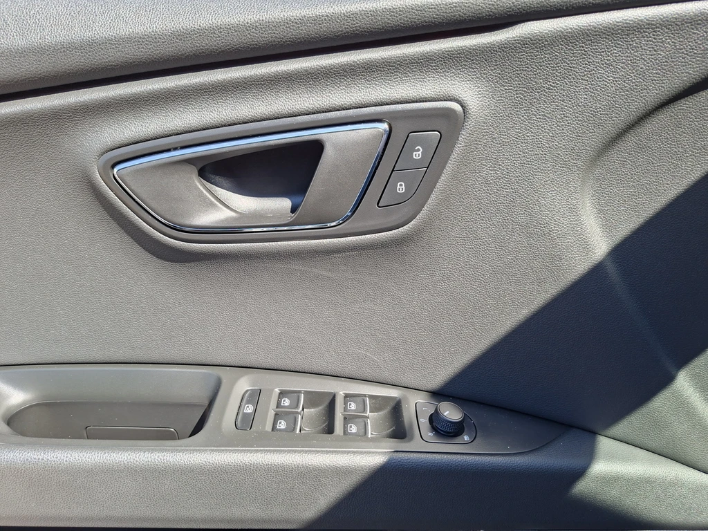 SEAT Leon – foto 37