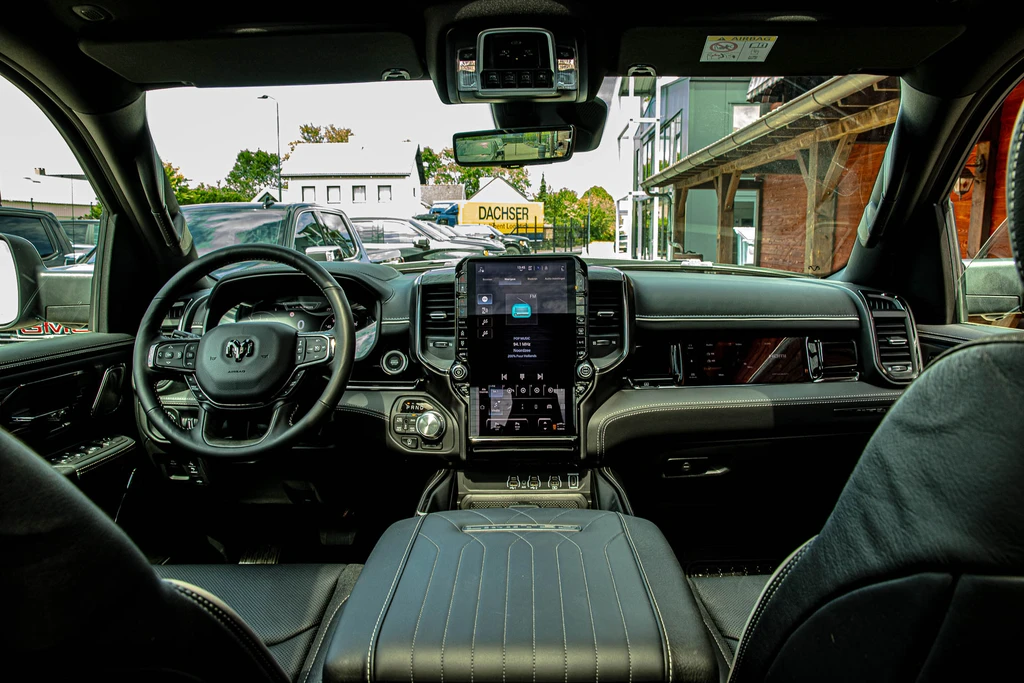 Dodge Ram 1500 – foto 18