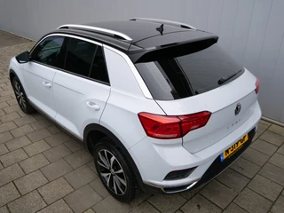 Volkswagen T-Roc – thumbnail 4