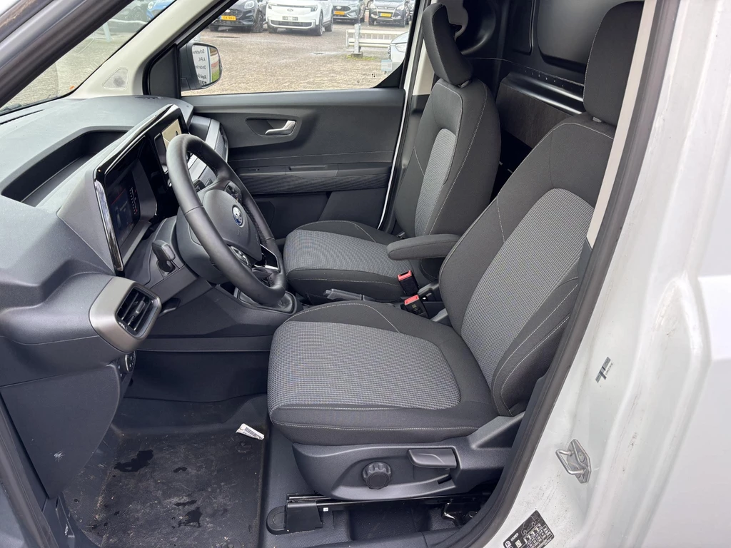 Ford Transit Courier – foto 10