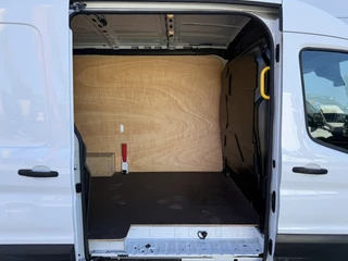 Ford E-Transit – thumbnail 13