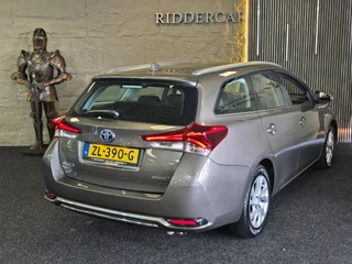 Toyota Auris – thumbnail 4
