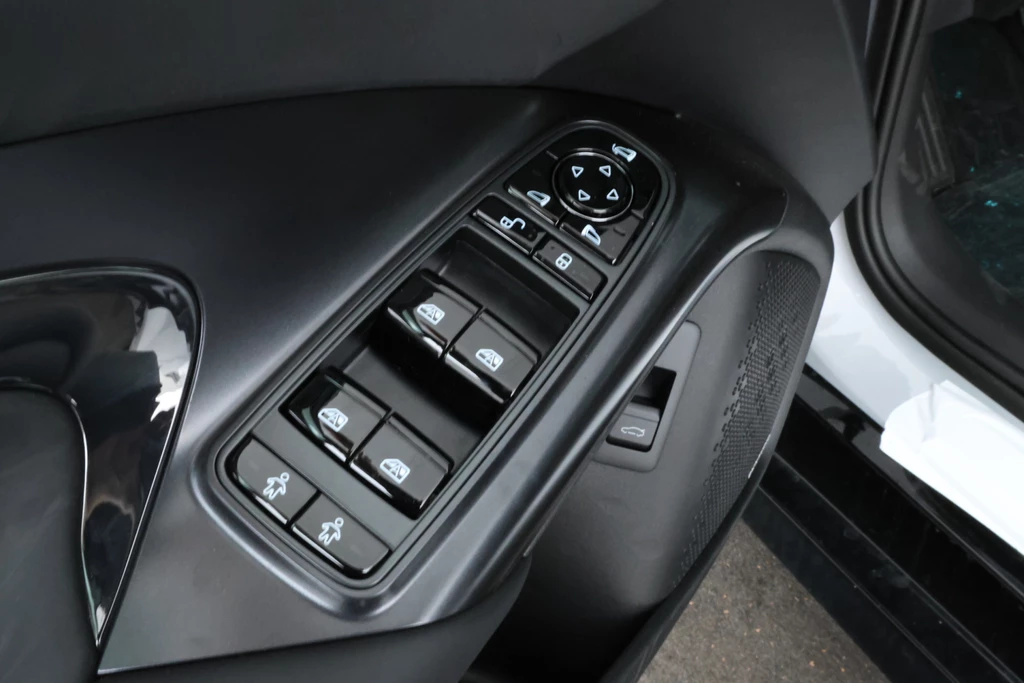 BYD SEAL – foto 18