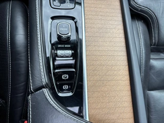 Volvo XC90 – thumbnail 21