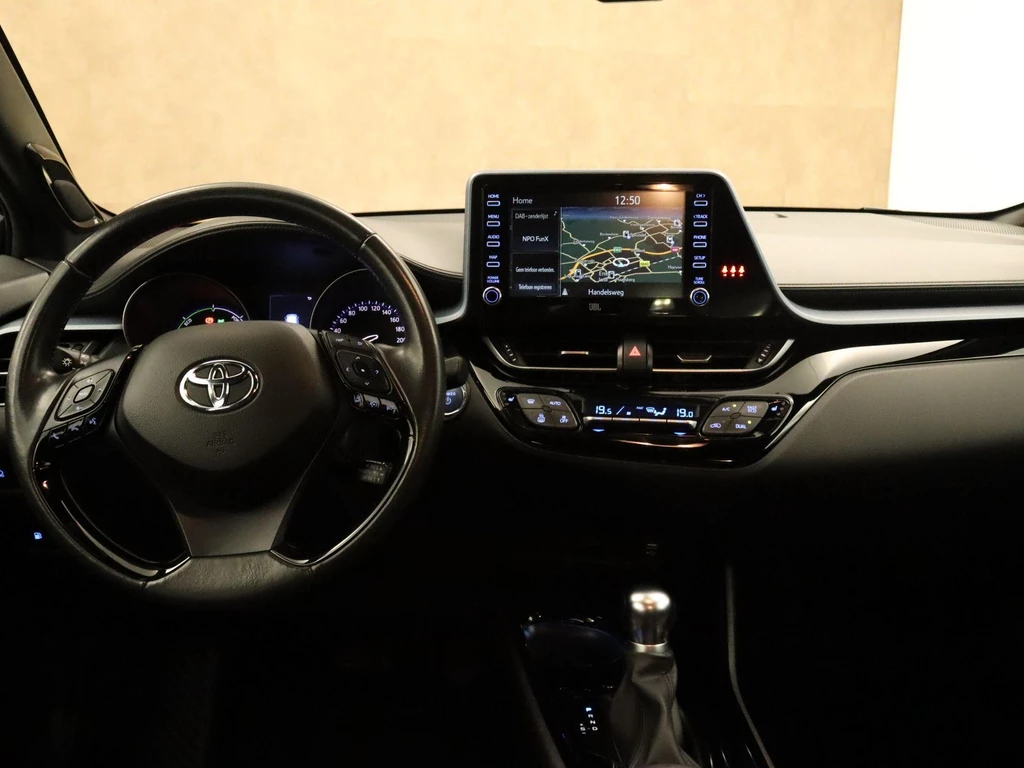 Toyota C-HR – foto 37