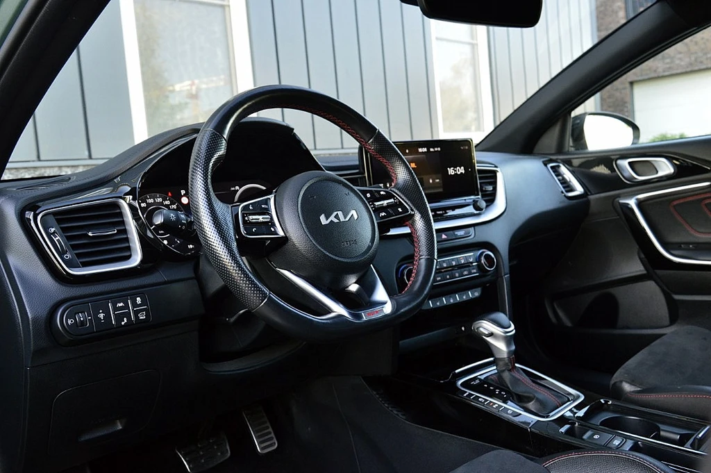 Kia ProCeed – foto 11