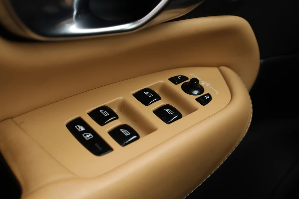 Volvo XC90 – foto 11