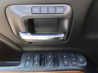 Chevrolet Silverado – thumbnail 18