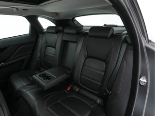 Jaguar F-PACE – thumbnail 27