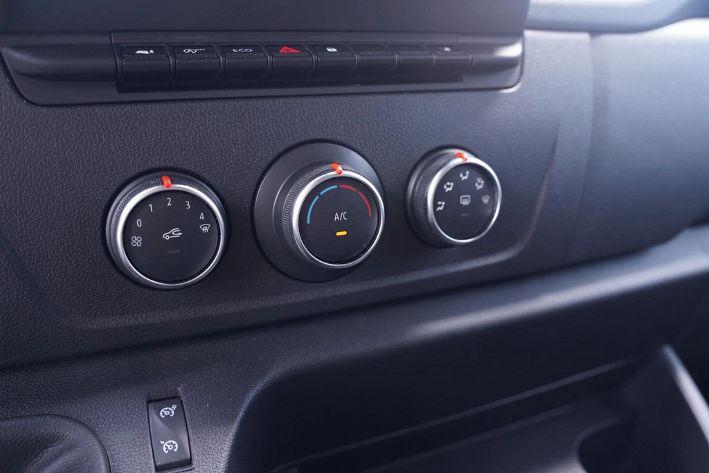 Nissan Interstar – foto 33
