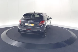 Peugeot 208 – thumbnail 11