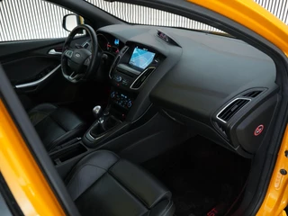 Ford Focus – thumbnail 17