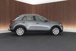 Volkswagen T-Roc – thumbnail 5
