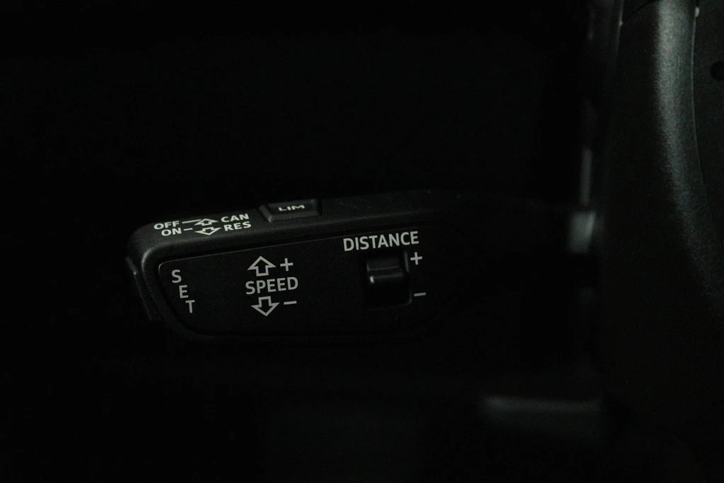 Audi e-tron – foto 17