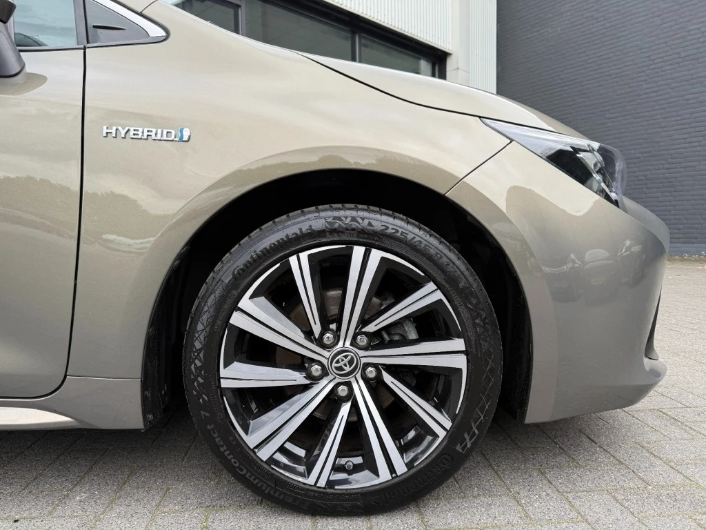 Toyota Corolla Touring Sports – foto 13